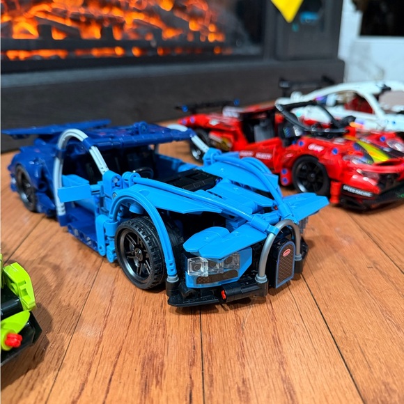 Colorful Racing Car Toy Set - Picture 5 of 16